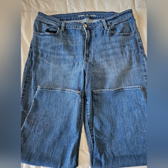 Old Navy Jeans - High Rise Wow Loose - Size 16 Short - Picture 2 of 5
